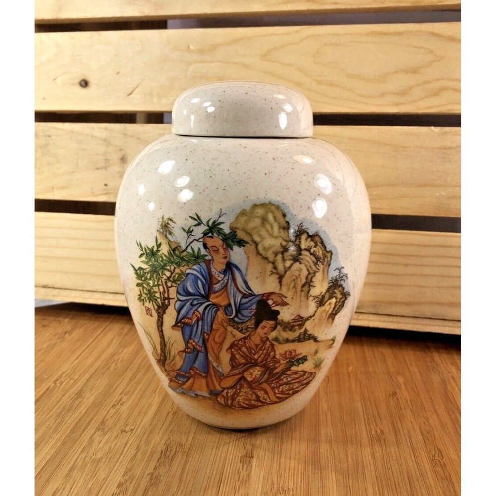vintage ginger jar w/ Lid beautiful painted Japanese scene Ceramic Speckled Egg